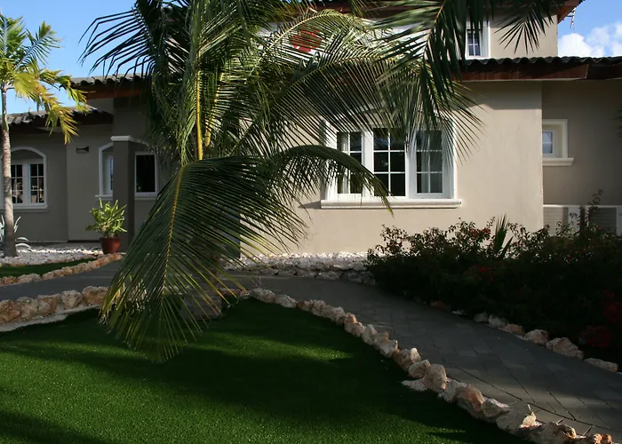 Hibiscus Beach House